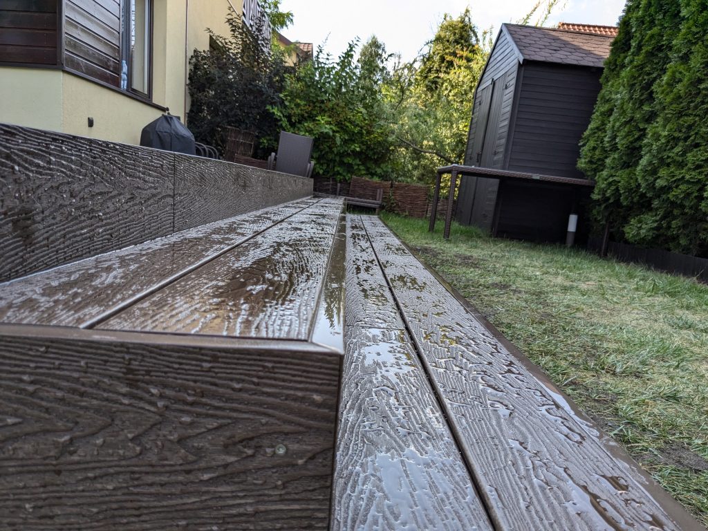 Tarasy drewniane Warszawa - Oferta strefatarasy.pl - Projektowanie, montaż, układanie tarasów